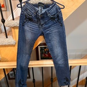 Dark Wash Flora Embroidered Lolita skinny jeans